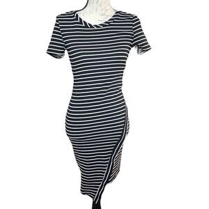 KToo Women's Size Medium Black White Striped Wrap Style Short Sleeve Dress